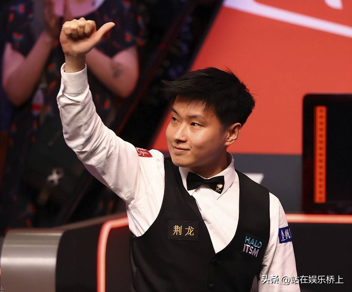 依然展现出 依然展现出