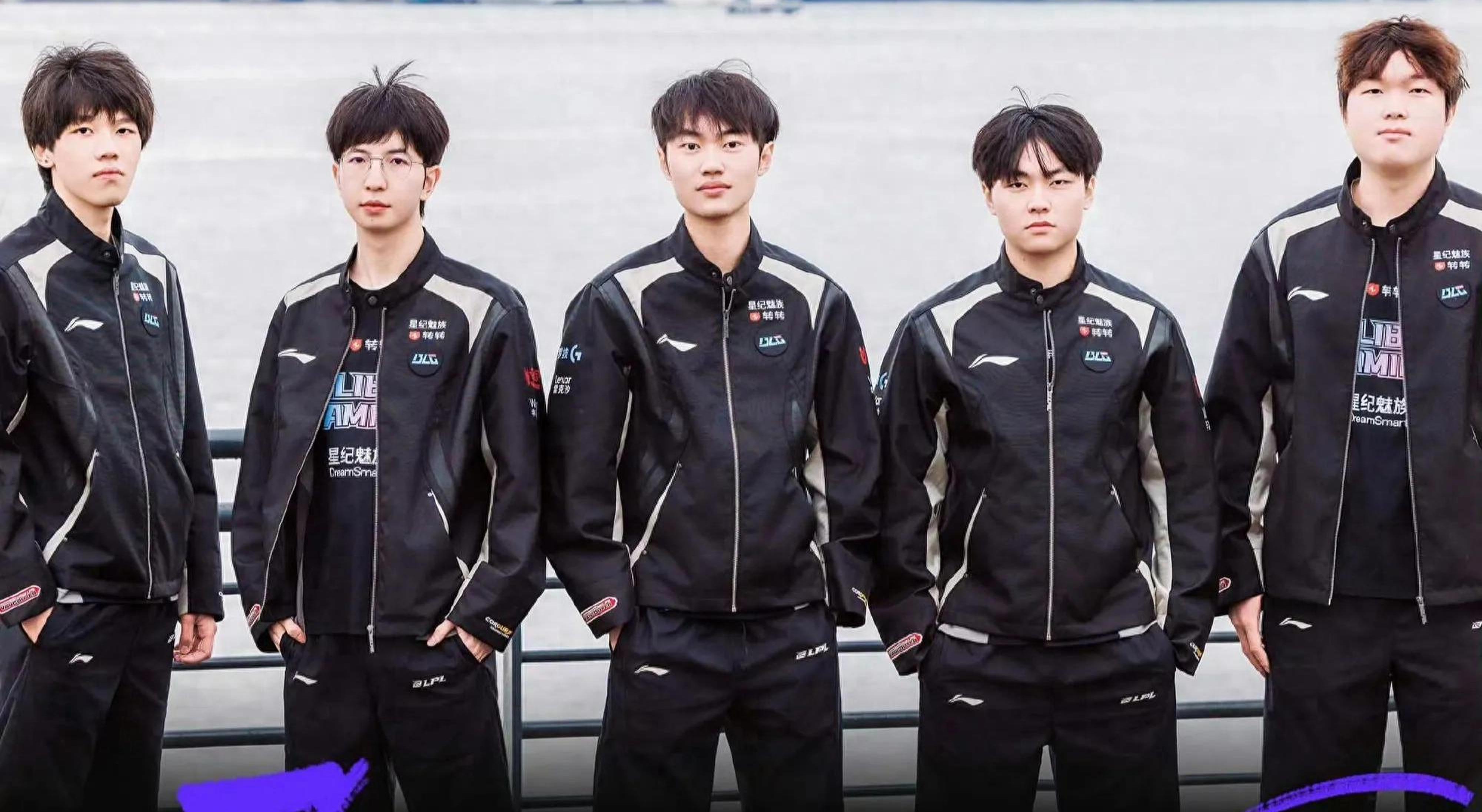 他出色的大 他出色的大